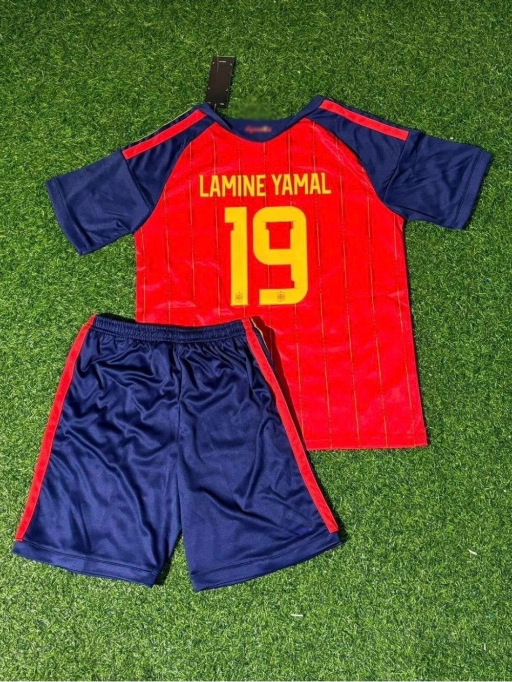 Spain World Cup Red & Navy Lamine Yamal #19 Soccer Jersey Set Kids Size M